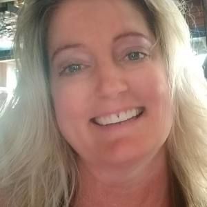 Meet your Posher, Laurie